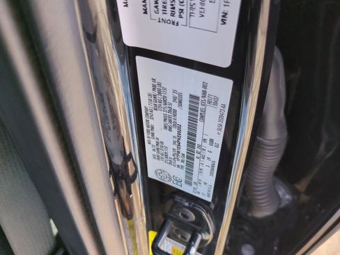 Used 2023 Ford F150 Lariat w/ Equipment Group 502A High image 45