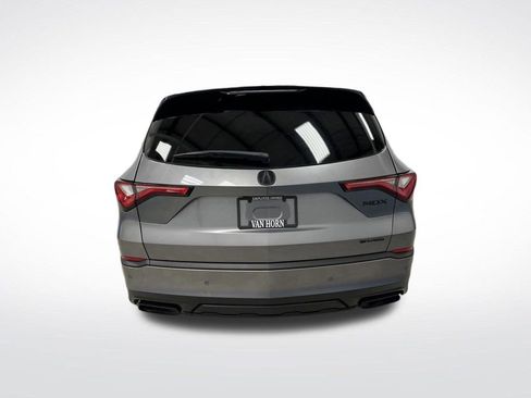 Used 2023 Acura MDX SH-AWD w/ Technology Package image 15