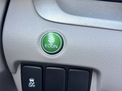 Used 2013 Honda CR-V EX image 29