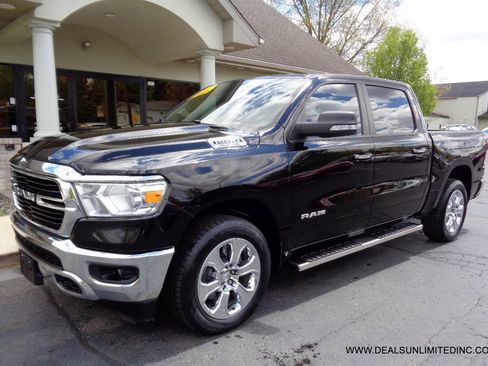 Used 2020 RAM 1500 Big Horn AWD/4WD image 1