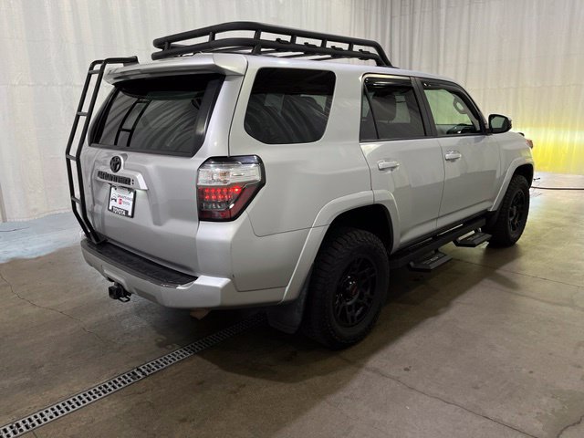 Certified 2020 Toyota 4Runner SR5 Premium w/ Moonroof Package AWD/4WD image 3
