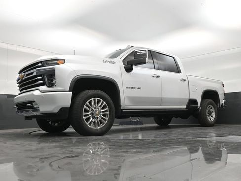 Used 2023 Chevrolet Silverado 2500 High Country w/ Z71 Off-Road Package AWD/4WD image 20