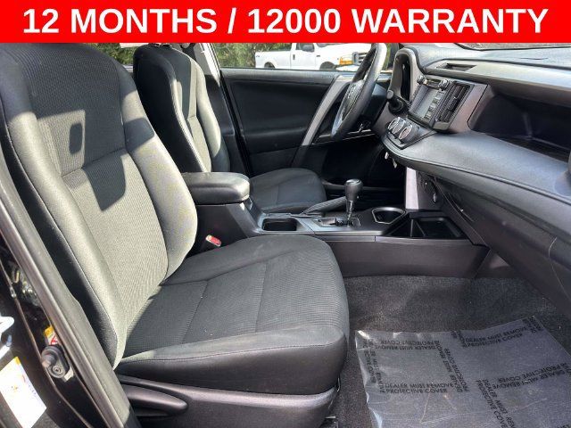 Used 2018 Toyota RAV4 LE w/ All Weather Liner Package FWD image 9