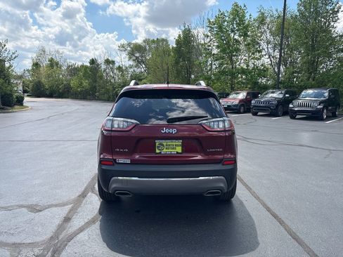 Used 2021 Jeep Cherokee Limited w/ Mopar Interior Package AWD/4WD image 6