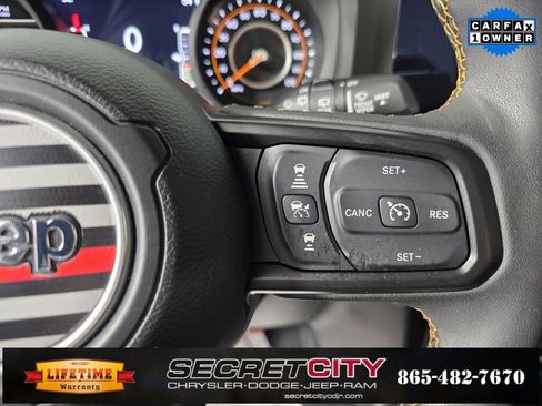 Used 2024 Jeep Wrangler Sport S image 18