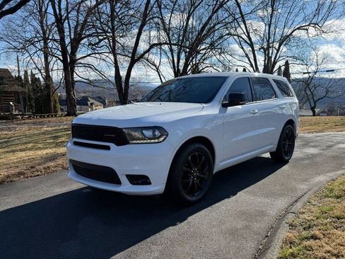 Used 2019 Dodge Durango GT image 3