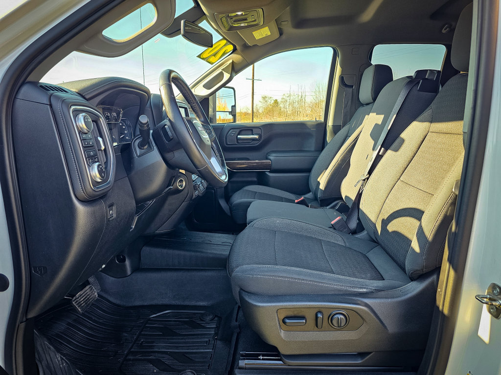 Used 2020 GMC Sierra 1500 SLE w/ SLE Value Package AWD/4WD image 14