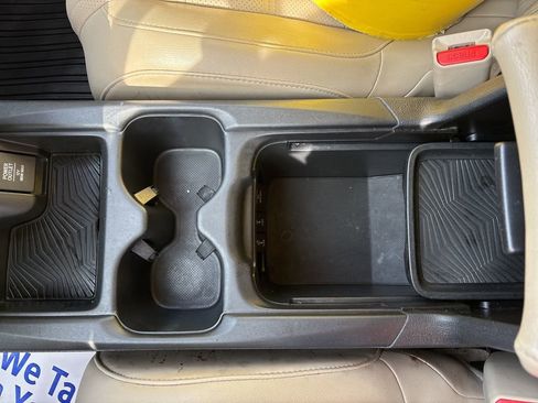 Used 2017 Honda CR-V Touring image 36