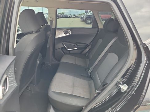 Used 2020 Kia Soul LX FWD image 12