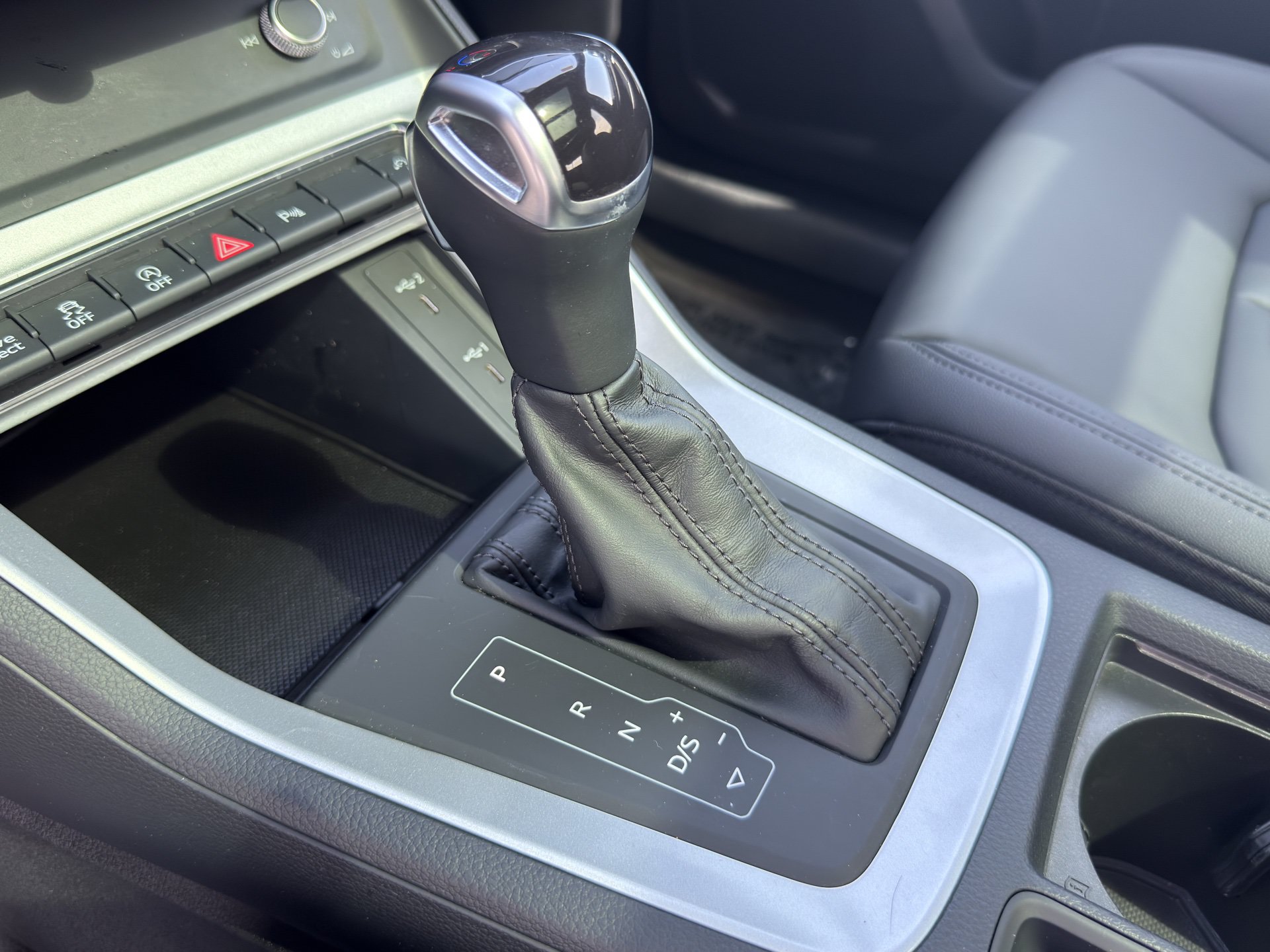Certified 2022 Audi Q3 2.0T Premium AWD/4WD image 12