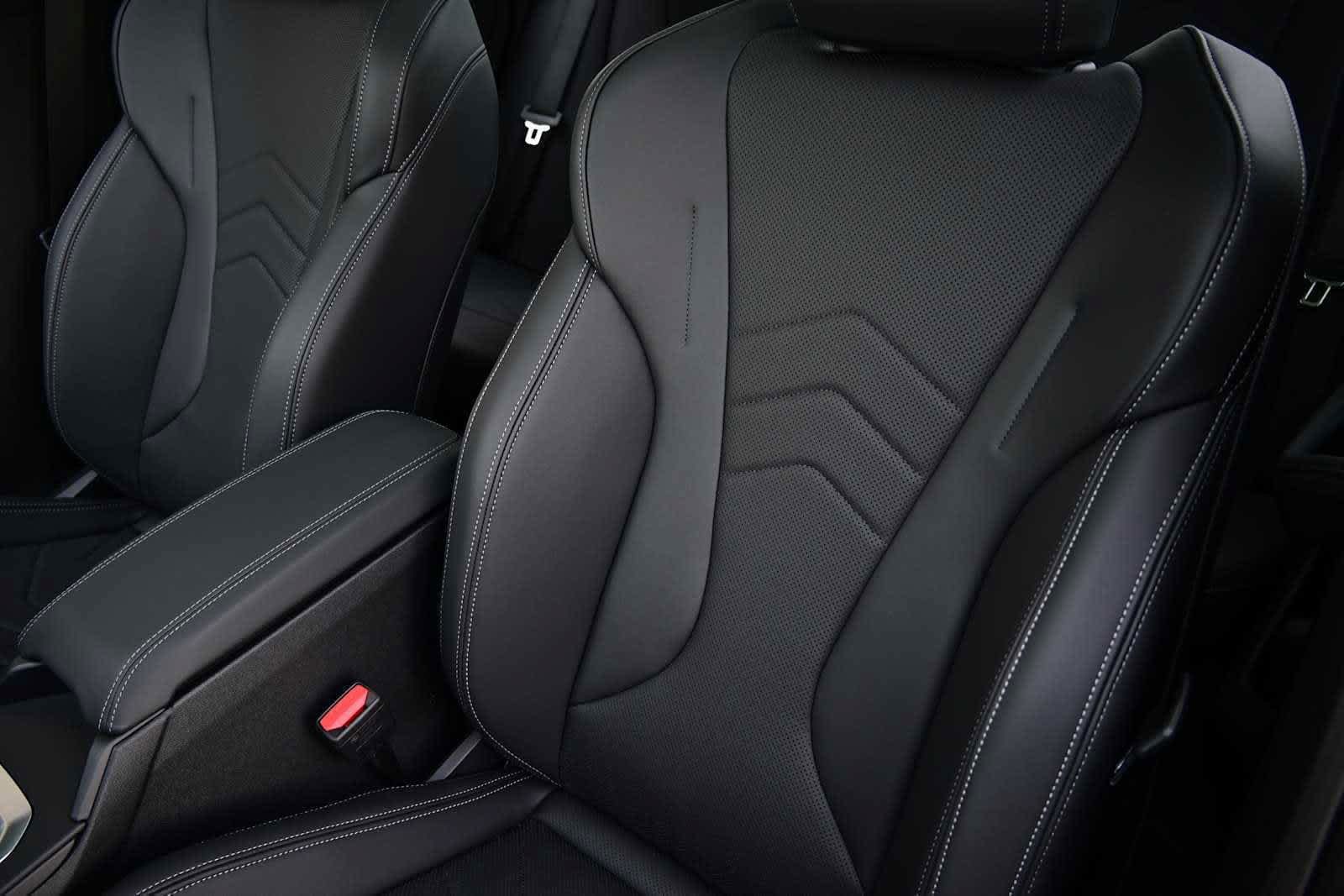 Used 2026 BMW 228i w/ Technology Package FWD image 9