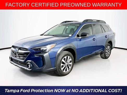 Used 2025 Subaru Outback Premium AWD/4WD image 1