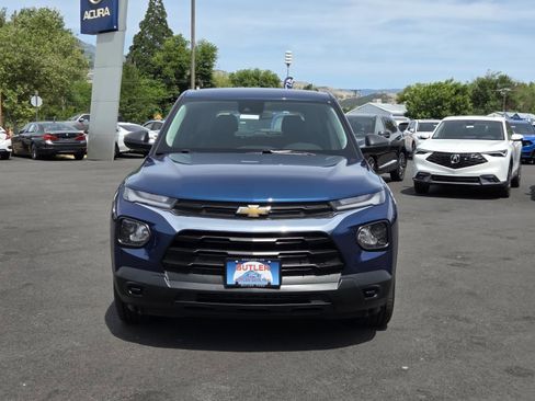 Used 2021 Chevrolet TrailBlazer LS AWD/4WD image 2