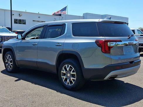 Certified 2023 GMC Acadia SLE FWD image 4