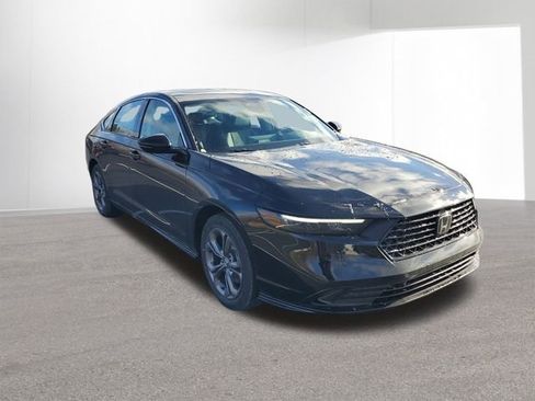 New 2025 Honda Accord EX-L image 12