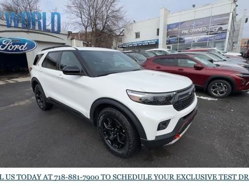 Used 2022 Ford Explorer Timberline w/ Timberline Technology Package image 7