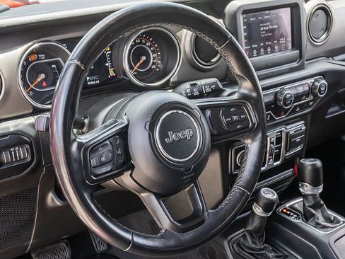 Used 2021 Jeep Wrangler Unlimited Sport AWD/4WD image 24