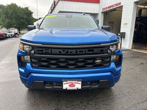 Used 2023 Chevrolet Silverado 1500 Custom AWD/4WD image 3