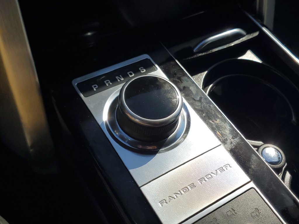 Used 2017 Land Rover Range Rover HSE AWD/4WD image 36