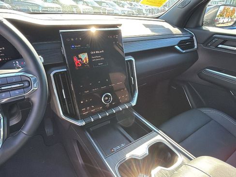 New 2025 GMC Acadia Elevation w/ Elevation Premium Package image 22