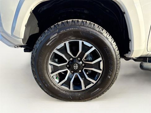 Used 2021 Toyota Tacoma TRD Sport w/ TRD Premium Sport Package image 33