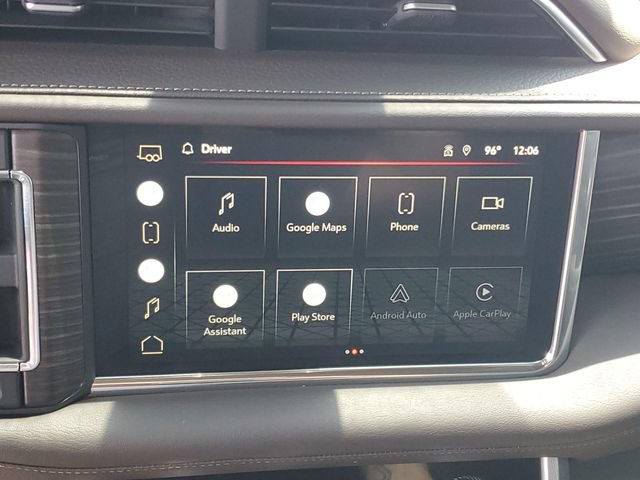 Used 2022 GMC Yukon XL Denali AWD/4WD image 17