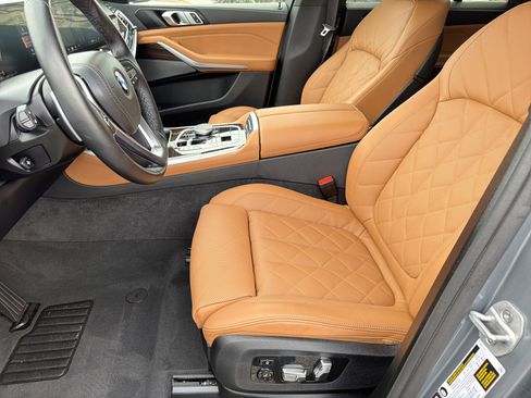 Used 2026 BMW X5 xDrive40i image 16