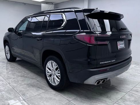 Used 2024 GMC Acadia Elevation image 5