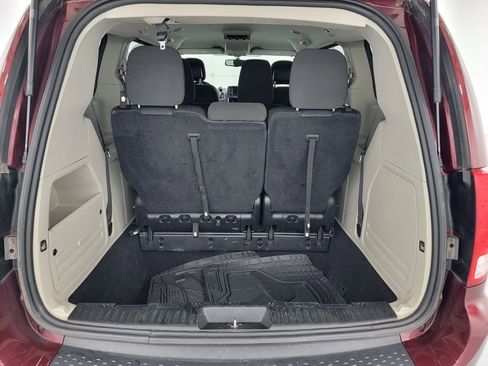 Used 2017 Dodge Grand Caravan SE w/ Power Window Group image 28