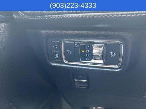 Used 2022 Lincoln Nautilus Reserve FWD image 21