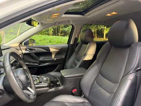 Used 2019 MAZDA CX-9 Touring w/ Touring Premium Package AWD/4WD image 13