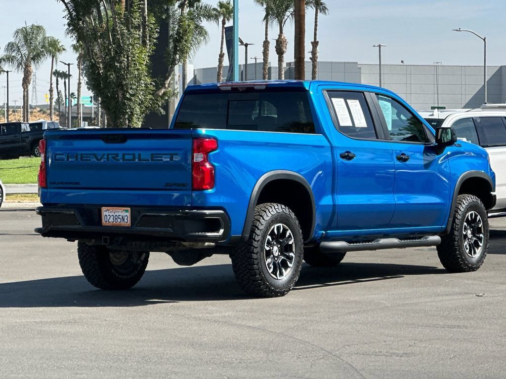 Used 2022 Chevrolet Silverado 1500 ZR2 w/ Technology Package AWD/4WD image 5