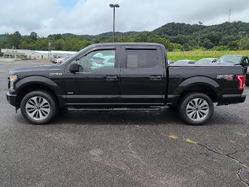 Used 2017 Ford F150 XL w/ Equipment Group 101A Mid AWD/4WD image 5