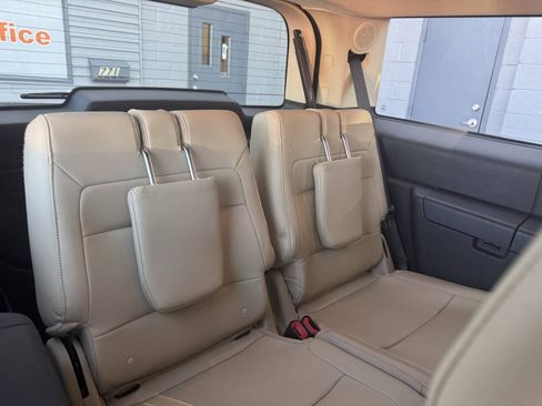 Used 2016 Ford Flex Limited AWD/4WD image 22