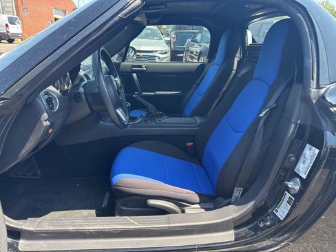 Used 2012 MAZDA MX-5 Miata Grand Touring w/ Premium Pkg RWD image 8