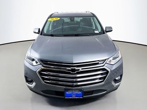 Used 2020 Chevrolet Traverse High Country image 2
