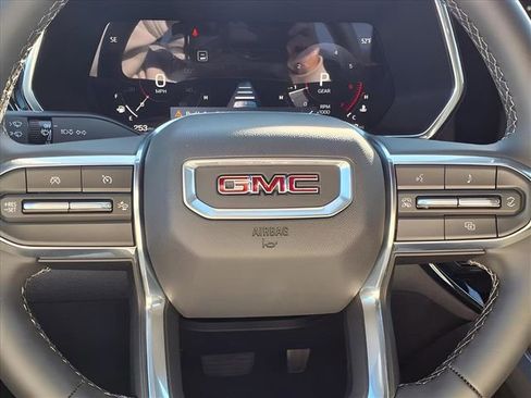 New 2026 GMC Canyon Elevation image 19