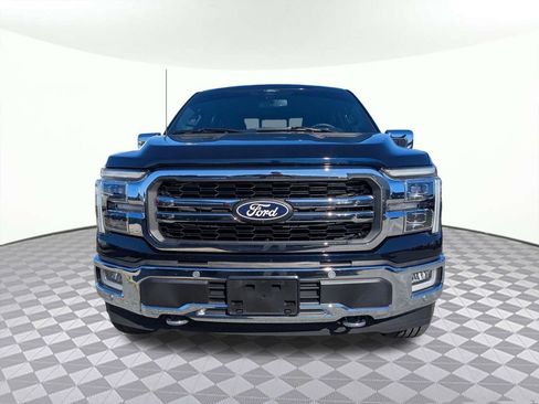 Used 2024 Ford F150 Lariat w/ FX4 Off-Road Package image 5