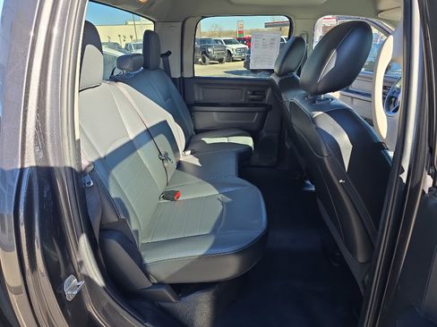 Used 2021 RAM 1500 Tradesman w/ Chrome Appearance Group image 26