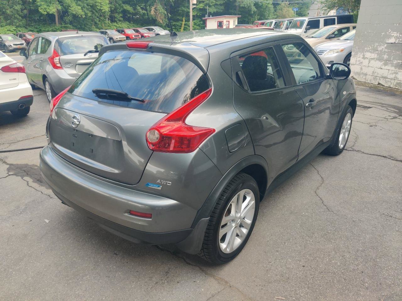 Used 2012 Nissan Juke S AWD/4WD image 6