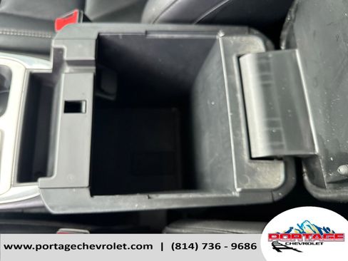 Used 2022 Ford Explorer XLT w/ Equipment Group 202A AWD/4WD image 27