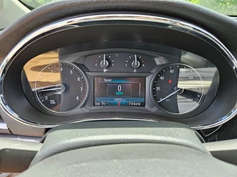 Used 2019 Buick Encore Preferred FWD image 26