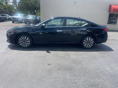 Used 2025 Nissan Altima 2.5 SV