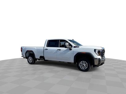 New 2025 GMC Sierra 2500 Pro