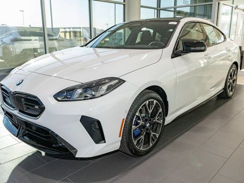 Used 2026 BMW M235i xDrive w/ Technology Package AWD/4WD image 3