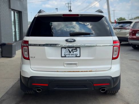 Used 2012 Ford Explorer XLT FWD image 3