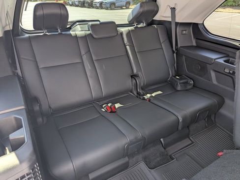 Used 2023 Toyota Sequoia Capstone image 15