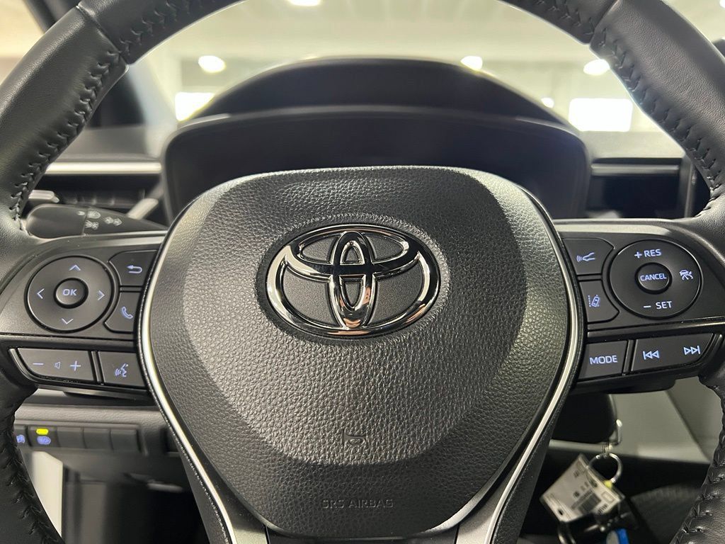 Certified 2022 Toyota Corolla SE FWD image 30