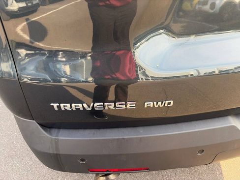 Used 2018 Chevrolet Traverse LT AWD/4WD image 10