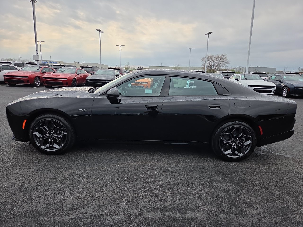 New 2026 Dodge Charger R/T w/ Blacktop Package AWD/4WD image 4